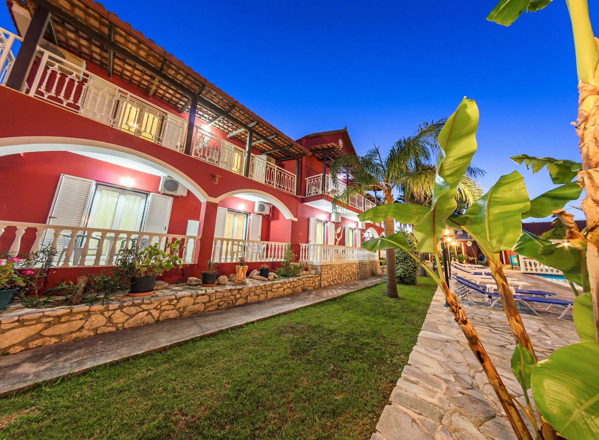 Borsalino Studios & Apartments Laganas Exterior photo